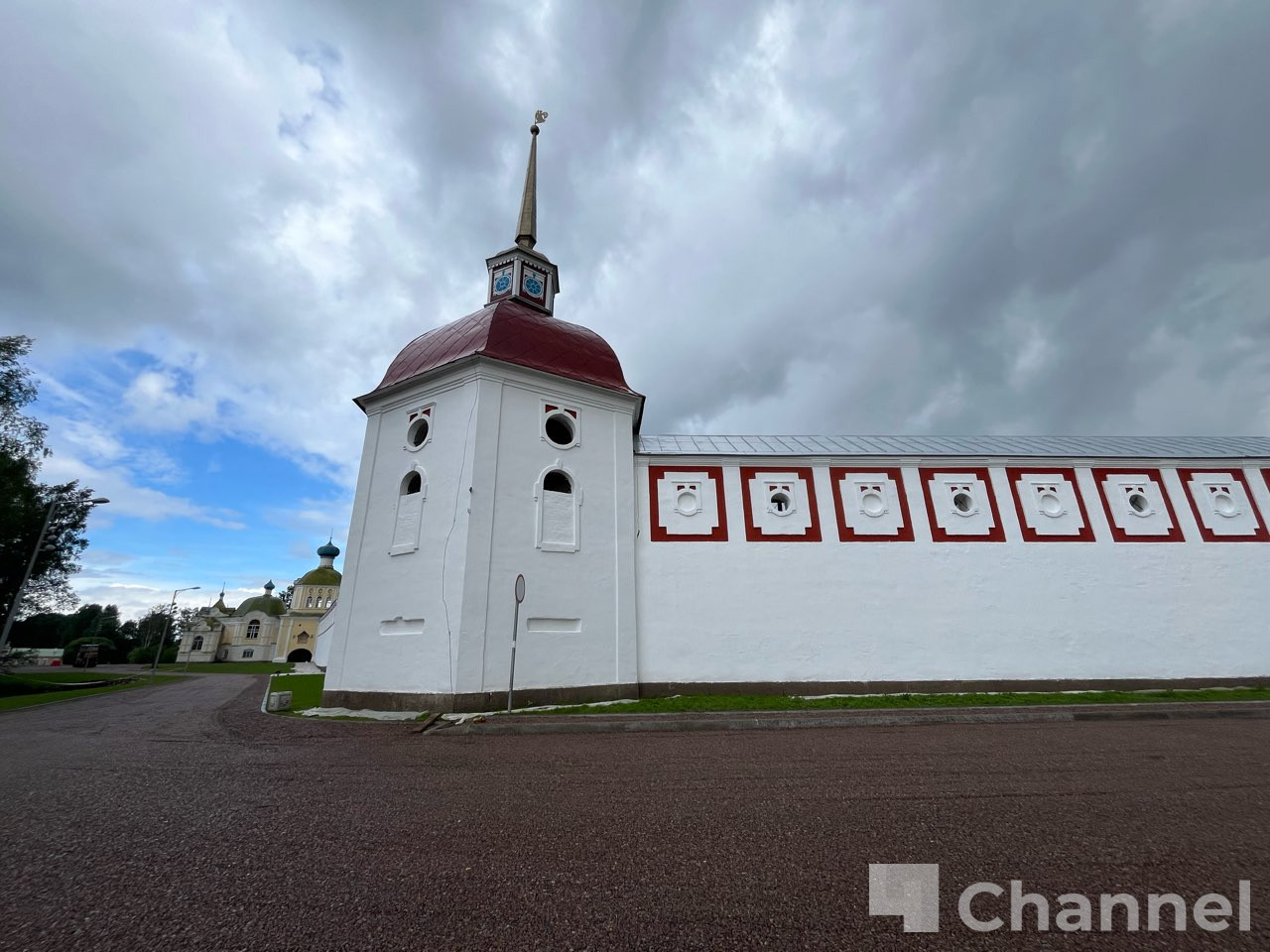 Тихвинский Богородичный Успенский монастырь приведут в порядок к 1 июля