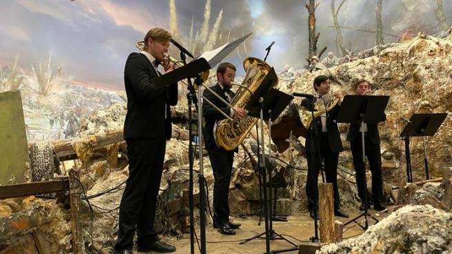 Областной симфонический оркестр сыграл концерт в память о прорыве блокады Ленинграда