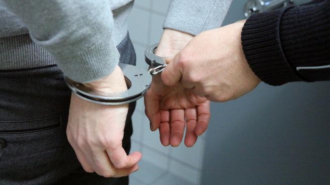 17-летнего подростка из Петербурга подозревают в двойном убийстве